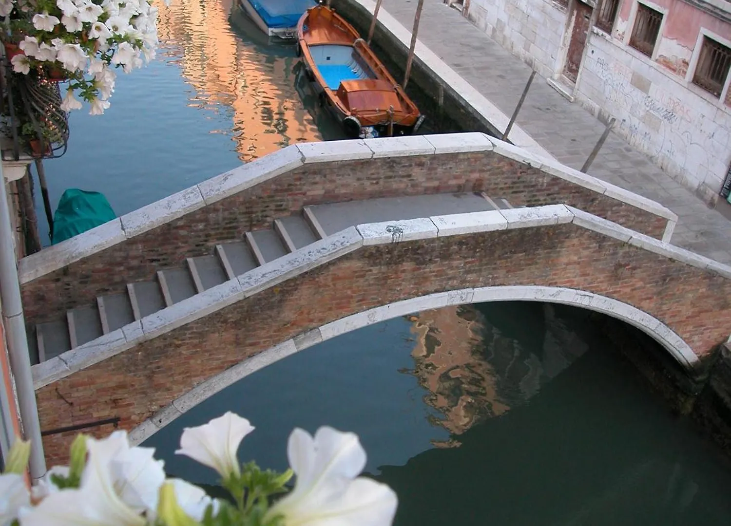 ***  3749 Pontechiodo Bed & Breakfast Venice Italy