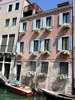 3749 Pontechiodo Bed & Breakfast Venice
